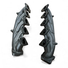 Load image into Gallery viewer, Ford 6.8L V10 Exhaust Manifold Driver &amp; Passenger Side Set Pair Exceeds OEM